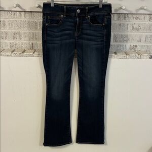 American Eagle Outfitters Women’s Dark Indigo Kick Boot Jeans 8 Short